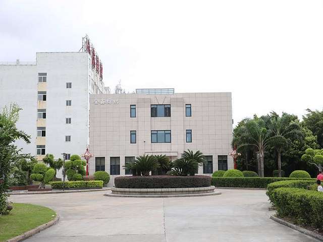 山东南通彩钢瓦电话